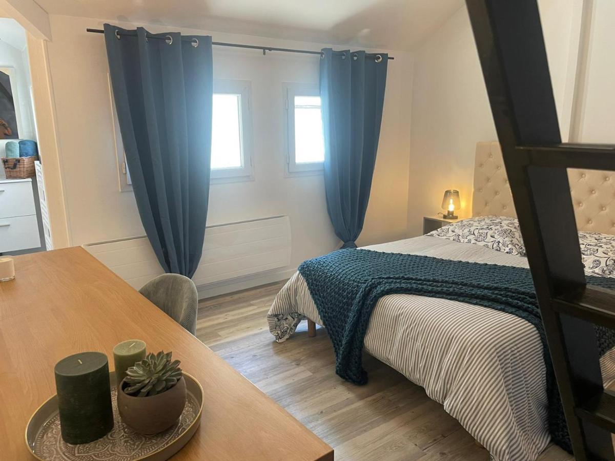 Le Bleu De Senlis Apartment ซ็องลิส ภายนอก รูปภาพ